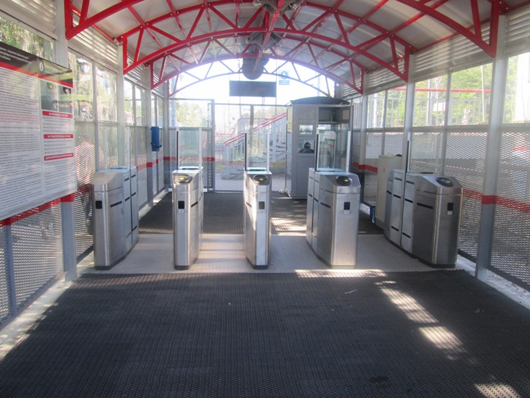 Delivery of the gates for railway station Zavet Ilicha in Moscow region